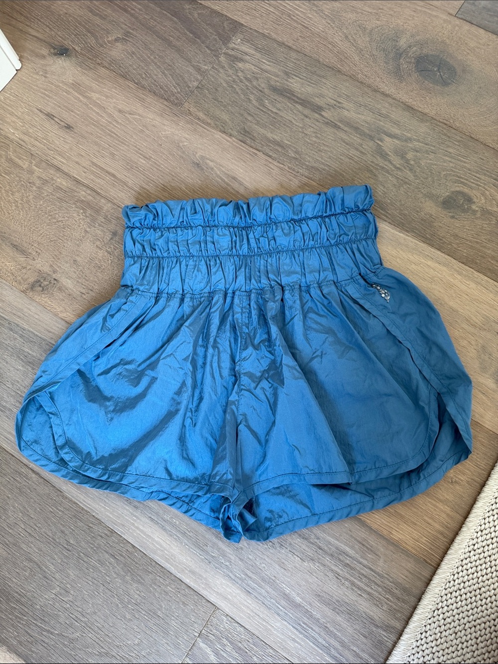 Free People FP Movement Hot Shot Blue Pull On Shorts Small SP
